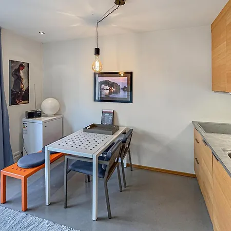 1 Bedroom Beautiful In