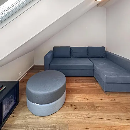 1 Bedroom Beautiful In Appartement *