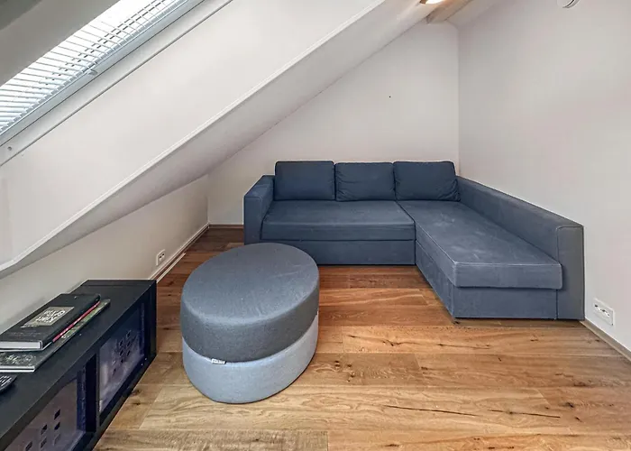 1 Bedroom Beautiful In Apartamento *